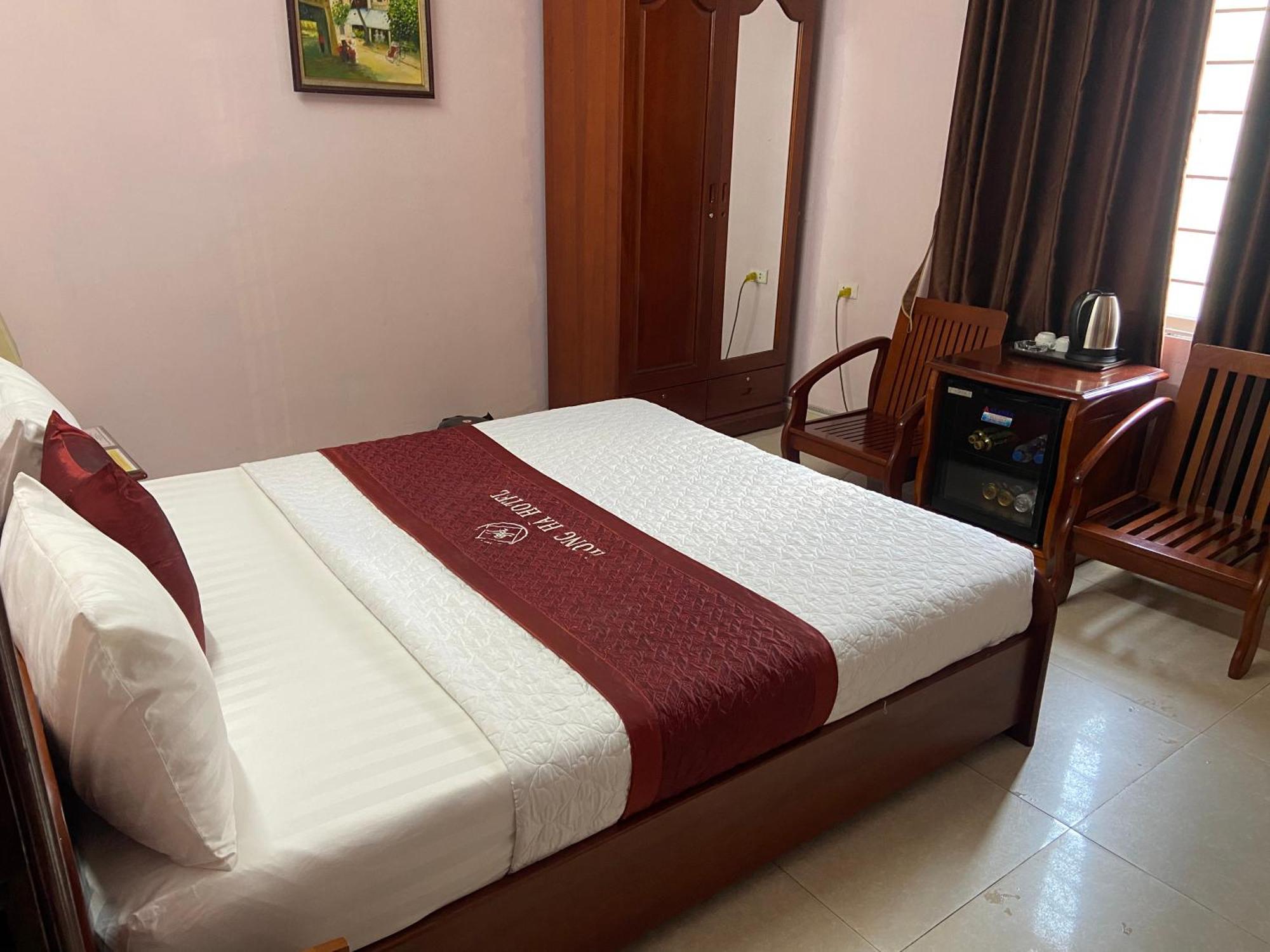 Hong Ha Airport Hotel Thach Loi Kültér fotó