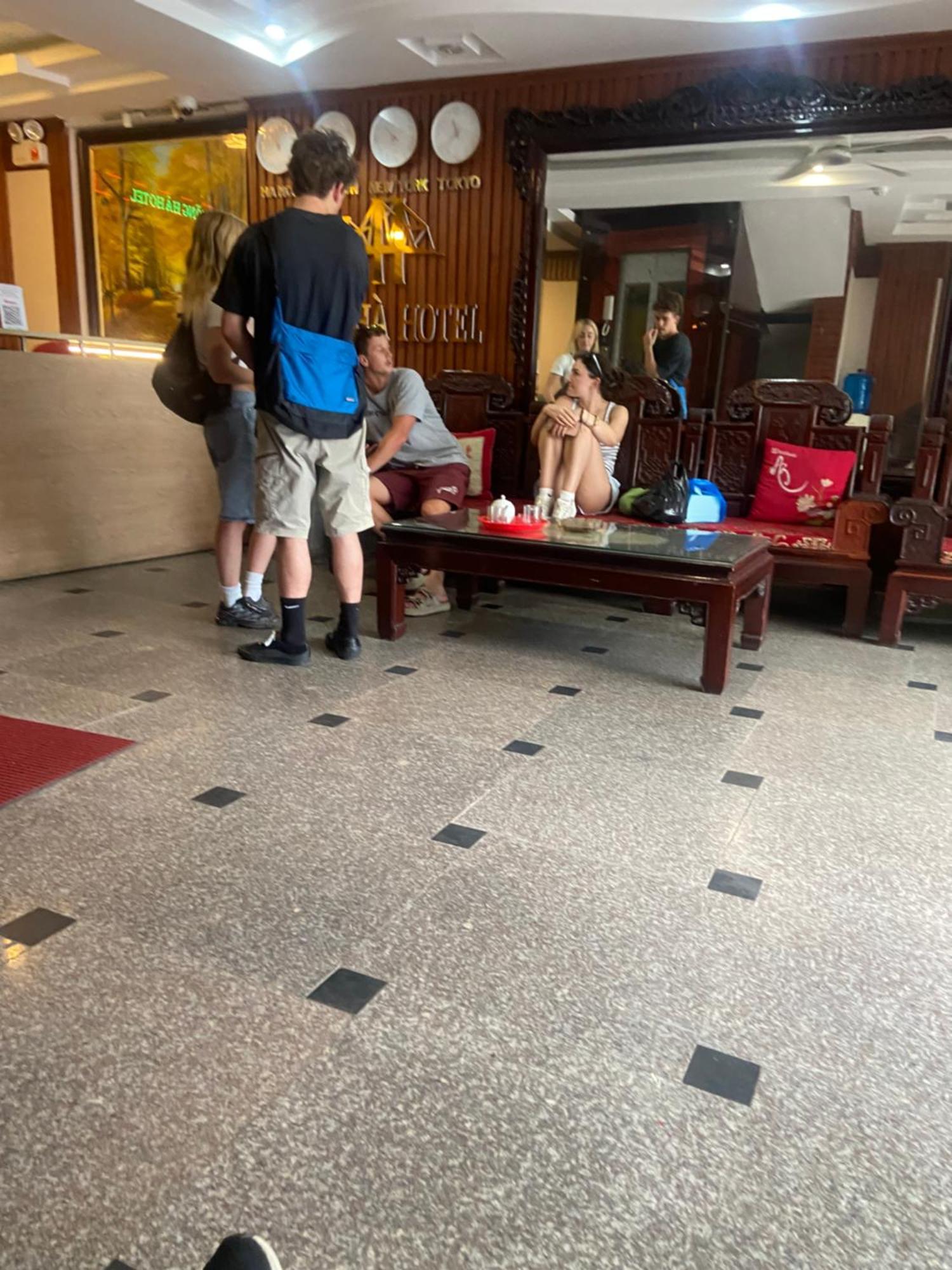 Hong Ha Airport Hotel Thach Loi Kültér fotó